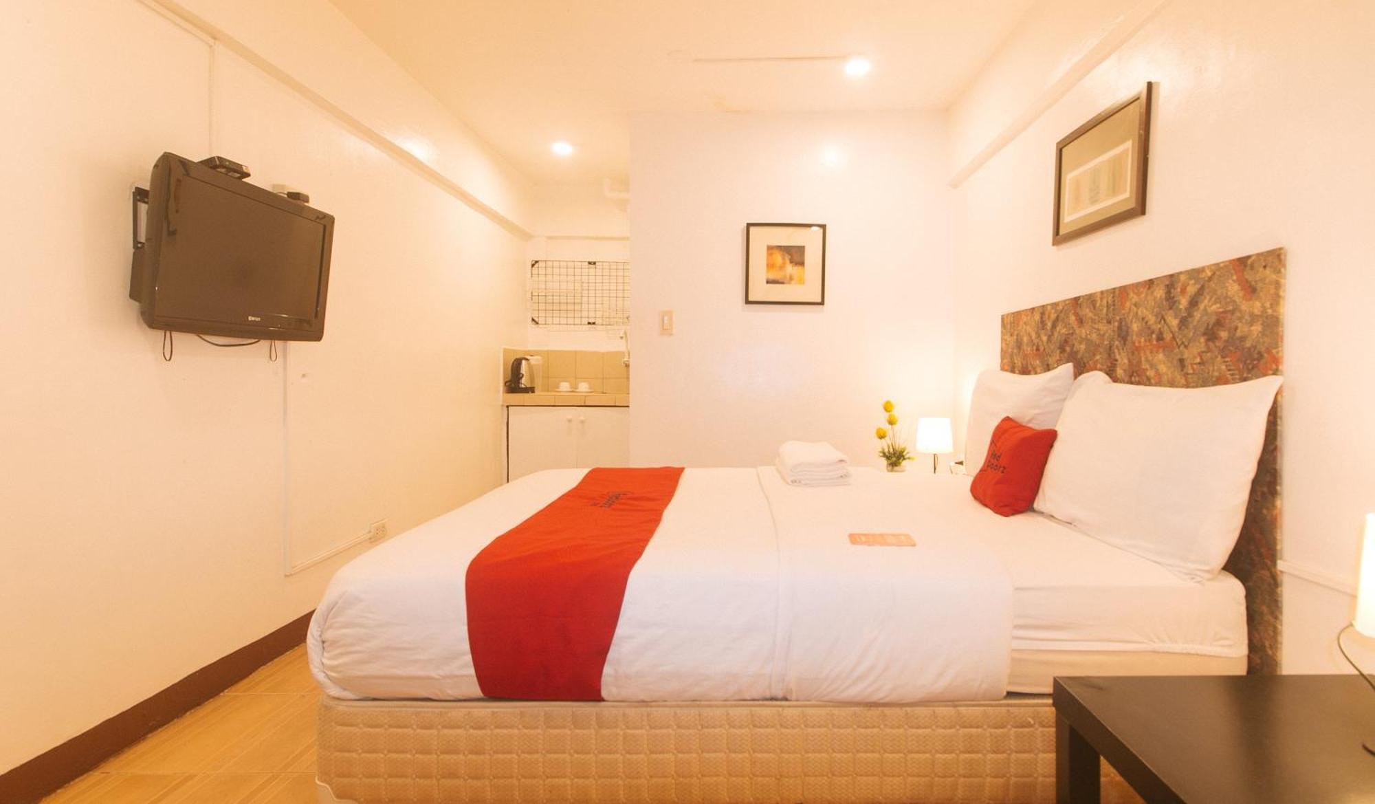 Reddoorz At City Stay Inns Marilao Lias Dış mekan fotoğraf