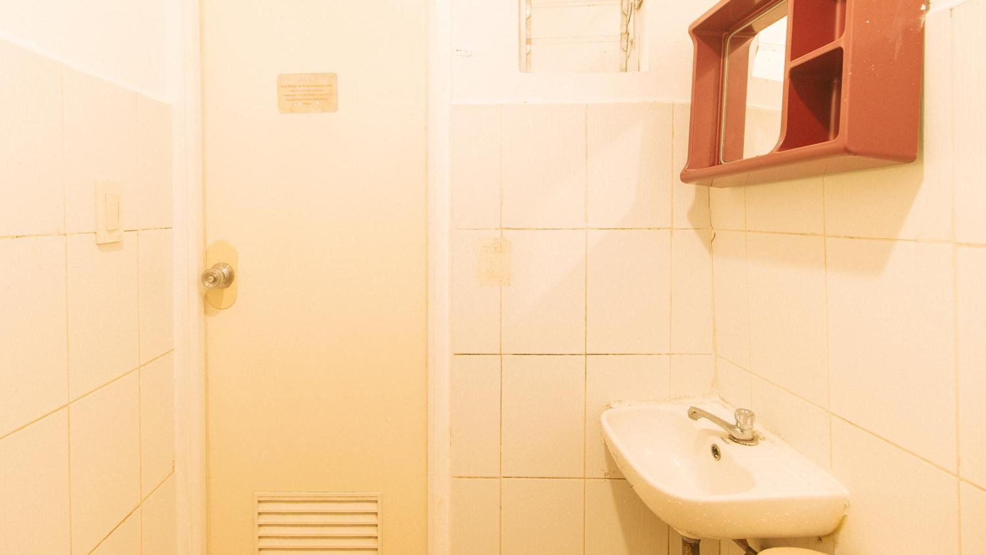 Reddoorz At City Stay Inns Marilao Lias Dış mekan fotoğraf