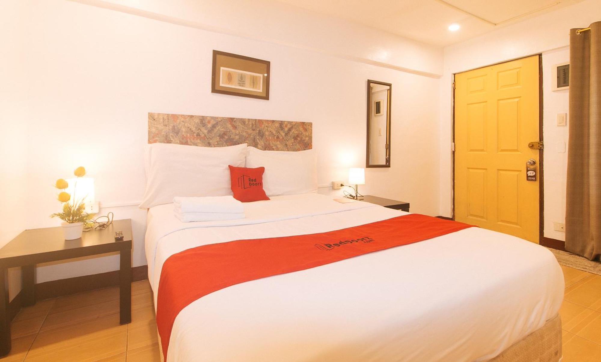 Reddoorz At City Stay Inns Marilao Lias Dış mekan fotoğraf