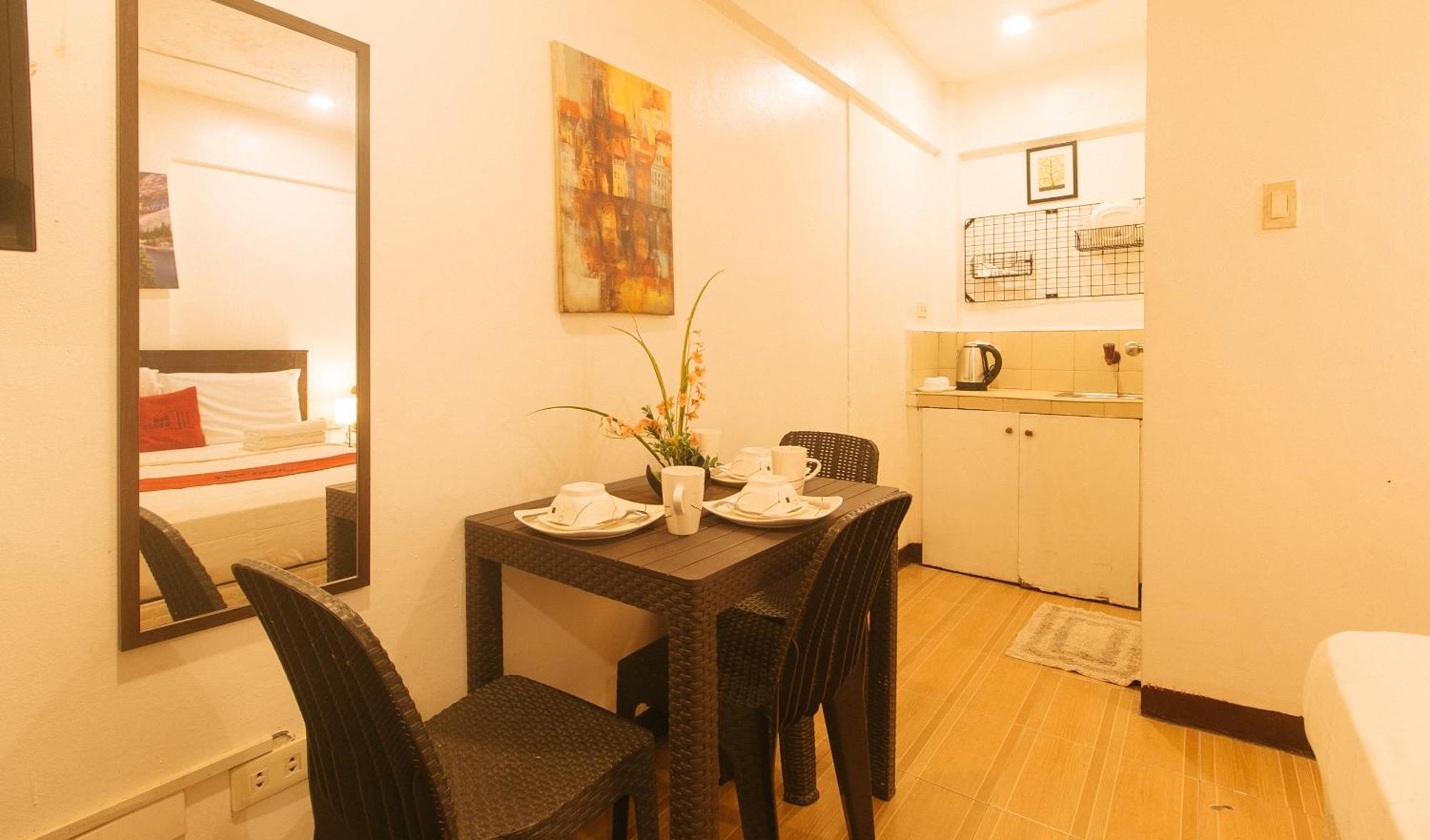 Reddoorz At City Stay Inns Marilao Lias Dış mekan fotoğraf